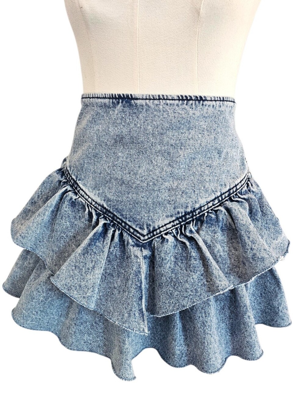 ..tgla.. High-Rise Light Blue Denim Ruffle Mini Skirt Size L